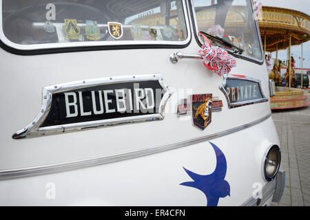 Bus vintage. Devant une gamme Leyland 1951, bus Royal Tiger vintage. Banque D'Images