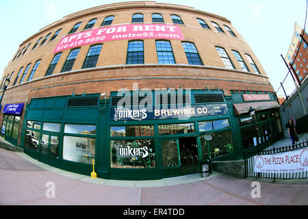 Yonkers Brewing Company bar et restaurant dans le quartier du front de mer du centre-ville de Yonkers, New York Banque D'Images