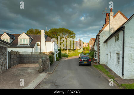 Soirée de printemps en Piddinghoe Village, East Sussex, Angleterre. Banque D'Images