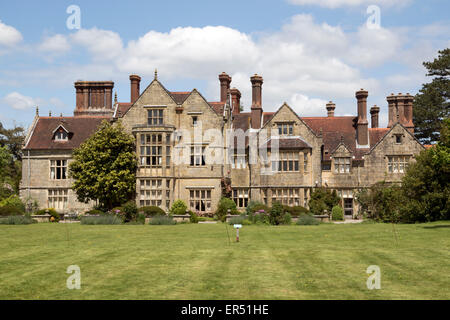 Maison Borde Hill dans le Sussex de l'ouest de l'arrière gardens Banque D'Images