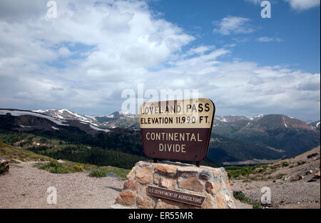 Continental Divide - Loveland Pass signe. Banque D'Images