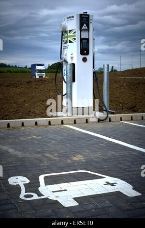 La station de recharge de voiture électrique Banque D'Images