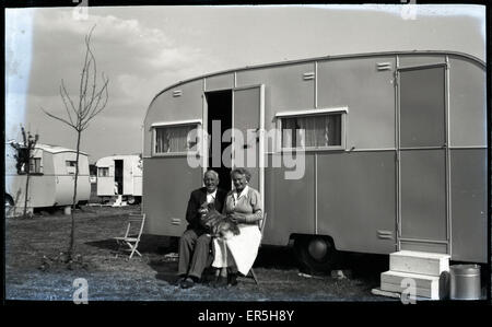 Halcyon Caravan Park, Hullbridge, Hockley, près de Southend on Sea, Essex, Angleterre. Années 1950 Banque D'Images