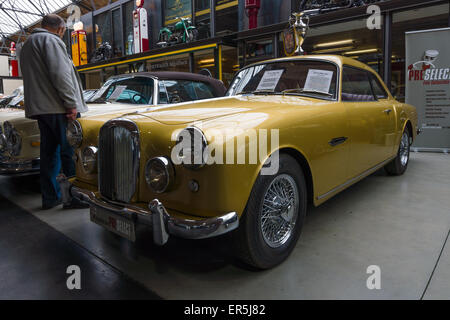 BERLIN - 10 MAI 2015 : berline sport britannique Alvis TD 21 Mk I, 1960. 28e Journée Oldtimer Berlin-brandebourg Banque D'Images