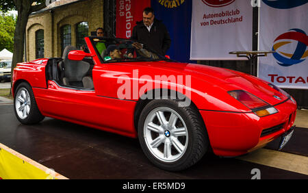 BERLIN - 10 MAI 2015 : BMW Z1 Roadster. 28e Journée Oldtimer Berlin-brandebourg Banque D'Images