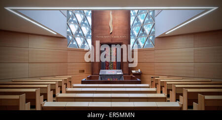 Salle de prière dans la nouvelle synagogue d'Ulm, Ulm, Weinhof, Bade-Wurtemberg, Allemagne Banque D'Images