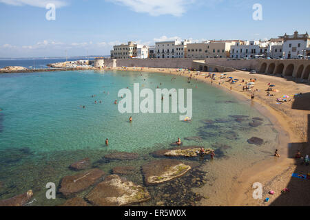 Plage de Gallipoli, province de Lecce, Pouilles, Golfe de Tarente, Italie, Europe Banque D'Images