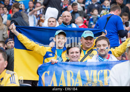 Fans de Dnipro, 27 mai 2015 - Football : l'UEFA Europa League match final entre FC Dniepr Dniepropetrovsk 2-3 FC Séville au Stadion Narodowy à Varsovie, Pologne. (Photo de Maurizio Borsari/AFLO) Banque D'Images