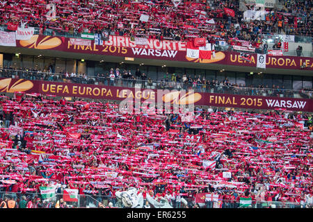 Fans de Séville, le 27 mai 2015 - Football : l'UEFA Europa League match final entre FC Dniepr Dniepropetrovsk 2-3 FC Séville au Stadion Narodowy à Varsovie, Pologne. (Photo de Maurizio Borsari/AFLO) Banque D'Images