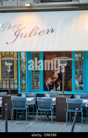 Au soir chez Julien dans les Marais, Paris, France Banque D'Images