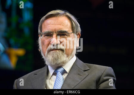 Le rabbin Jonathan Sacks parler sur scène à Hay Festival 2015 Banque D'Images