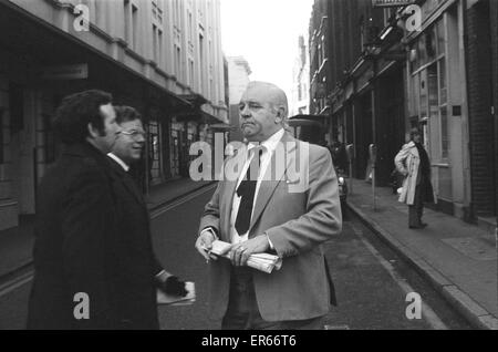 Kenneth Drury, ancien commandant de police, accusé de corruption, de Bow Street, Magistrates Court, Londres, 1er mars 1976. Banque D'Images