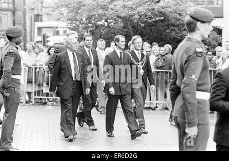 C'est un événement de bienfaisance de coup de grâce royale, tenue à Alton Towers dans le Staffordshire, 15 juin 1987. Prince Edward. Banque D'Images