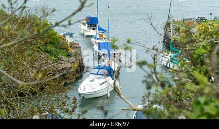 Petit port à Traeth Bychan, Anglesey, au nord du Pays de Galles, Royaume-Uni. Banque D'Images