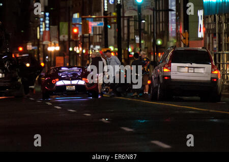 Toronto, Canada. 27 mai, 2015. La voiture du Joker, un Vaydor modifié G34 peut être vu sur l'ensemble de film d'action film : le suicide Squad à Toronto (Ontario) le 27 mai 2015. Credit : Julian Avram/Alamy Live News Banque D'Images