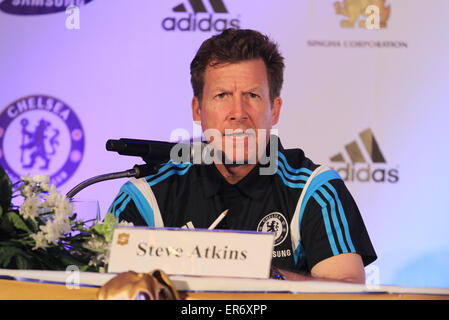 Bangkok, Thaïlande. 28 mai, 2015. Steve Atkins haut fonctionnaire du Chelsea FC lors d'une conférence de presse avant d'affronter l'équipe All-Stars en Thaïlande le 30 mai 2015 à Bangkok dans le cadre de l'avant-saison de l'équipe de tournée en Asie. © Vichan Poti/Pacific Press/Alamy Live News Banque D'Images