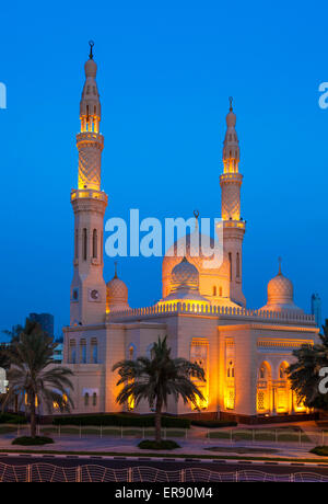 La mosquée de Jumeirah Dubai, Dubaï, Émirats arabes unis, ÉMIRATS ARABES UNIS, Moyen Orient Banque D'Images