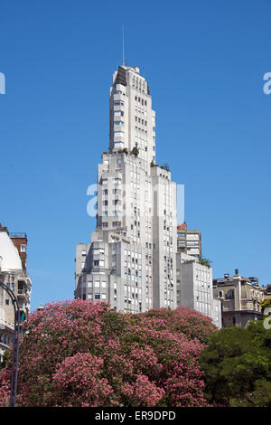 L'édifice Kavanagh du Retiro à Buenos Aires Argentine Banque D'Images