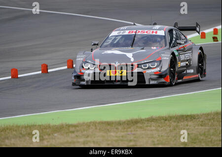 Lausitzring en Allemagne. 29er mai 2015. DTM, Deutsche Tourenwagen Meisterschaft Tom Blomqvist (BMW M4 DTM BMW Team RBM) Crédit 31 : Burghard Schreyer/Alamy Live News Banque D'Images