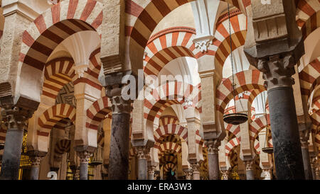 L'Mosque-Cathedral de Cordoue est le monument le plus significatif dans l'ensemble de l'ouest Monde musulman et l'un des plus am Banque D'Images