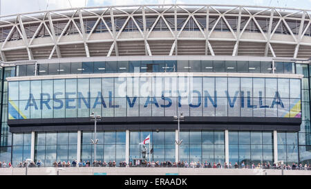 Londres, Royaume-Uni. 30 mai 2015. Le stade de Wembley est prêt pour la finale de la FA Cup 2015 entre Arsenal et Aston Villa. Crédit : Stephen Chung / Alamy Live News Banque D'Images