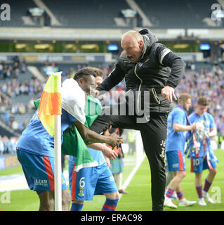 Glasgow, Ecosse, Royaume-Uni. 30 mai, 2015. La finale de la Coupe écossais à Hampden Park, 30 mai 2015 ; Inverness V Falkirk. Inverness manager John Hughes Crédit : Andrew O'Brien / Alamy Live News Banque D'Images