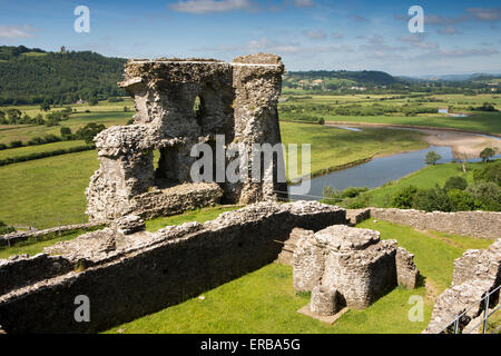 Pays de Galles, Carmarthenshire, ruines du château de Dryslwyn Towy Valley ci-dessus Banque D'Images