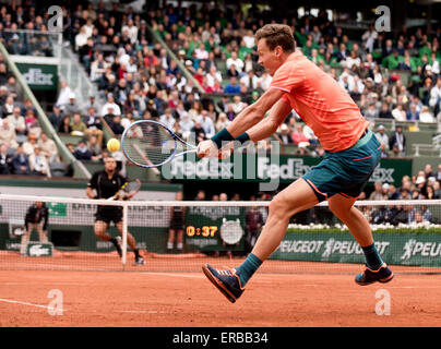 Roland Garros, Paris, France. 31 mai, 2015. Action de la 4e tour entre Tomas Berdych et Novak Djokovic à l'Open de France 2015. Credit : Action Plus Sport/Alamy Live News Banque D'Images