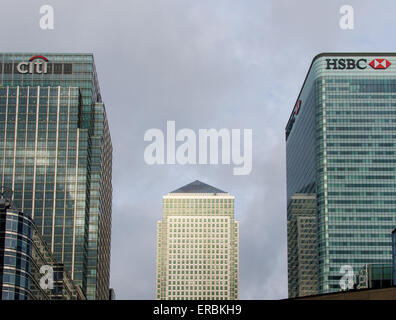 Canary Wharf, London montrant le multi-occupation One Canada Square (centre) et le bâtiment de la HSBC et Citibank Centre. Banque D'Images