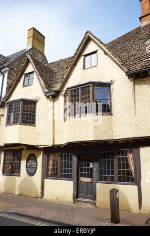 16e siècle lattis et plâtre bâtiment connu sous le nom de Maison de la rue Dollar, Dollar Street Cirencester Gloucestershire UK Banque D'Images