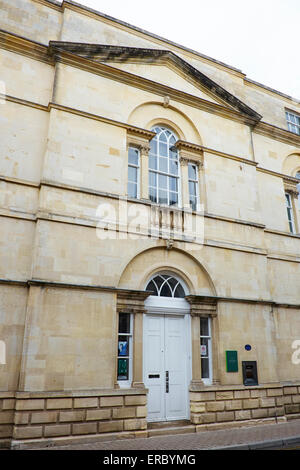 La Lloyds Bank Une fois que la maison d'un riche marchand de laine Castle Street Cirencester Gloucestershire UK Banque D'Images