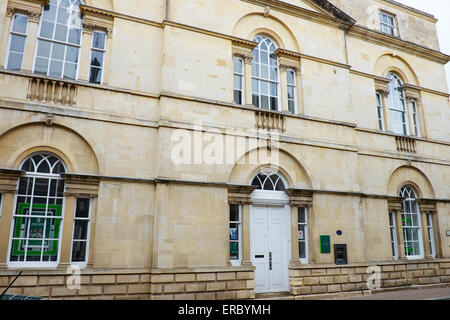 La Lloyds Bank Une fois que la maison d'un riche marchand de laine Castle Street Cirencester Gloucestershire UK Banque D'Images