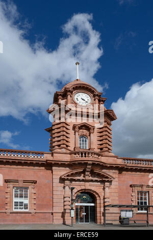 La gare de Nottingham, récemment rénové. Nottingham, Angleterre. Banque D'Images