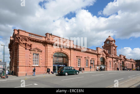 La gare de Nottingham, récemment rénové. Nottingham, Angleterre. Banque D'Images