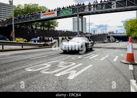 Coventry, West Midlands, Royaume-Uni, le 31 mai, 2015. La Rover à turbine à gaz GRE LeMans voiture qui est retourné à Coventry après près de 50 ans. La 2e Coventry MotoFest a eu lieu pendant le week-end du 30 et 31 mai 2015. L'anneau intérieur de la ville-route était fermée et défilé de voitures sport effectué tours et la dérive des performances. Crédit : Jamie Gray/Alamy Live News Banque D'Images