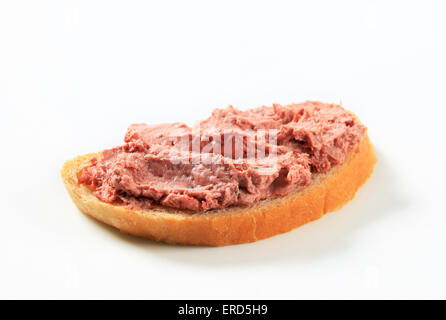 Tranche de pain et de pâté de foie Banque D'Images