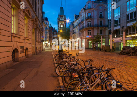 Soir à Freiburg, Allemagne. Banque D'Images