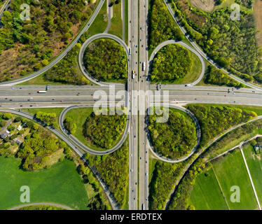 La plus proche ou d'intersection de l'autoroute Holden, Erkrath, Rhénanie du Nord-Westphalie, Allemagne Banque D'Images