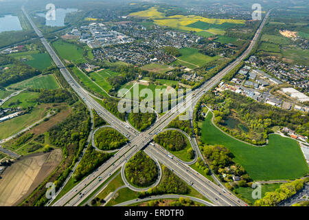 La plus proche ou d'intersection de l'autoroute Holden, Erkrath, Rhénanie du Nord-Westphalie, Allemagne Banque D'Images