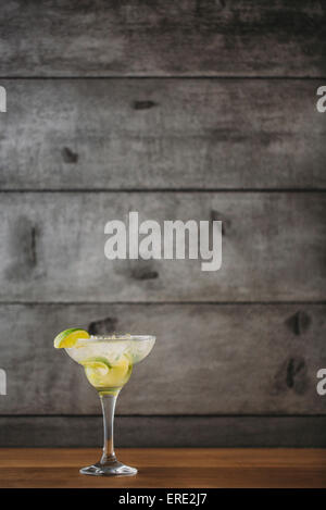 Mojito cocktail avec de la chaux Banque D'Images