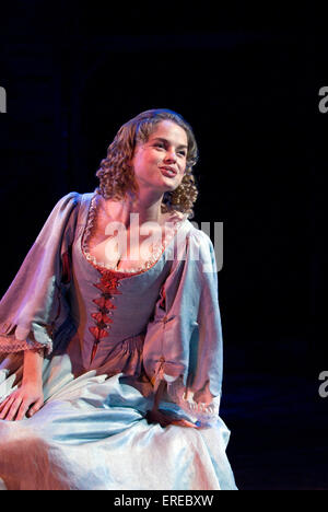 Alice Eve comme Roxane dans 'Cyrano de Bergerac', Chichester Festival Theatre, mai 2009. Banque D'Images