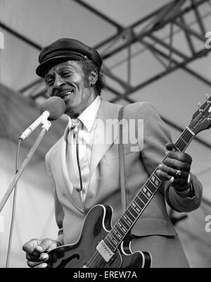 Chuck Berry à la Capital Radio Jazz Festival à Knebworth, en Angleterre, en juillet 1981. CB : le musicien de jazz américain, 18 Banque D'Images