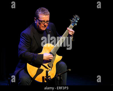 Martin Taylor - Britsh le guitariste de jazz, de renommée mondiale Banque D'Images