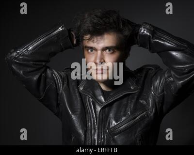 Le 21 février 2014 - Rock singer dans le jucket leafer © Igor Golovniov/ZUMA/ZUMAPRESS.com/Alamy fil Live News Banque D'Images