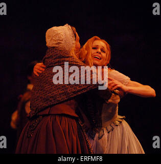 Giselle - ballet romantique avec Agnes Oaks comme Giselle et Thomas Edur comme Albrecht à l'English National Ballet, Coliseum Banque D'Images