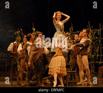 Giselle - ballet romantique avec Agnes Oaks comme Giselle et Thomas Edur comme Albrecht à l'English National Ballet, Coliseum Banque D'Images