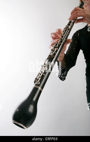 Cor Anglais en position de jeu Banque D'Images