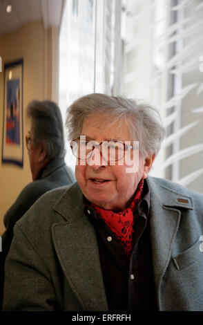 Henri Dutilleux - compositeur français, B. 22 janvier1916. Portrait pris au cours de la Cardiff Découvrir Dutilleux Festival 2008 à l'hôtel Hilton Hotel, Cardiff Banque D'Images