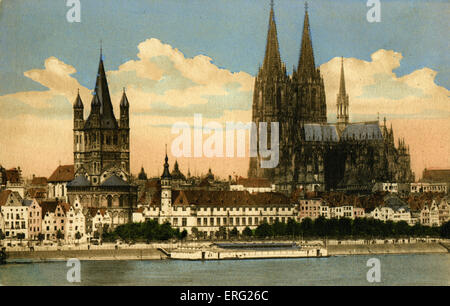 Cologne, Allemagne, début du xxe siècle. Vue montre cathédrale avec 2 spires donnant sur le Rhin. Köln, Stapelhaus et Banque D'Images