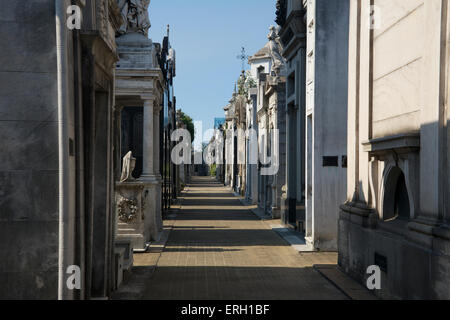 Rangée de mausolées du cimetière de Recoleta Buenos Aires Argentine Banque D'Images